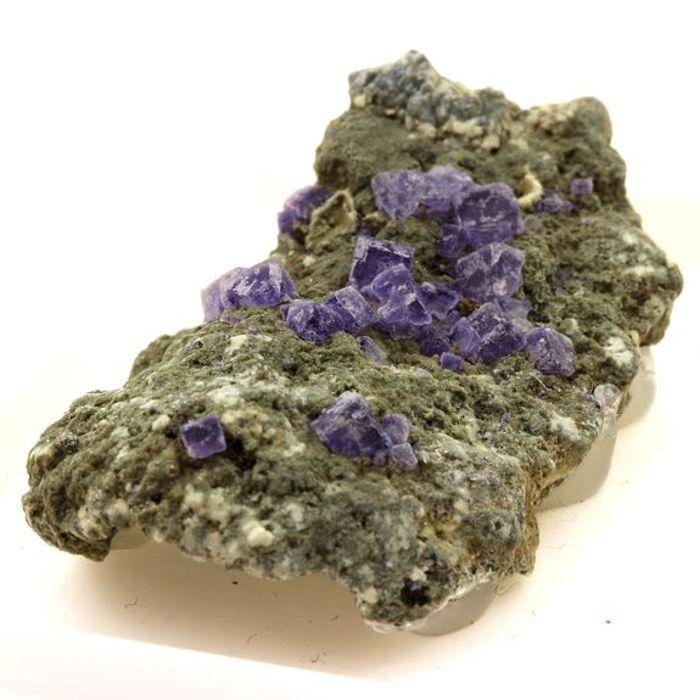 Pierres et Minéraux. Fluorite. 97.0 ct. Panasqueira Mines, Covilhã, Portugal.