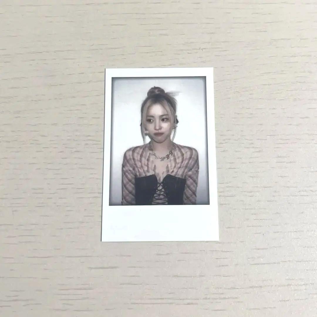 

[USED] Itzy Ryujin Born to be Soundwave 3rd Trading Card Bonus