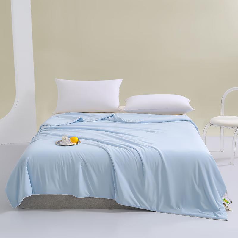 Fang Wang Ice Cream Cool-Touch Summer Quilt