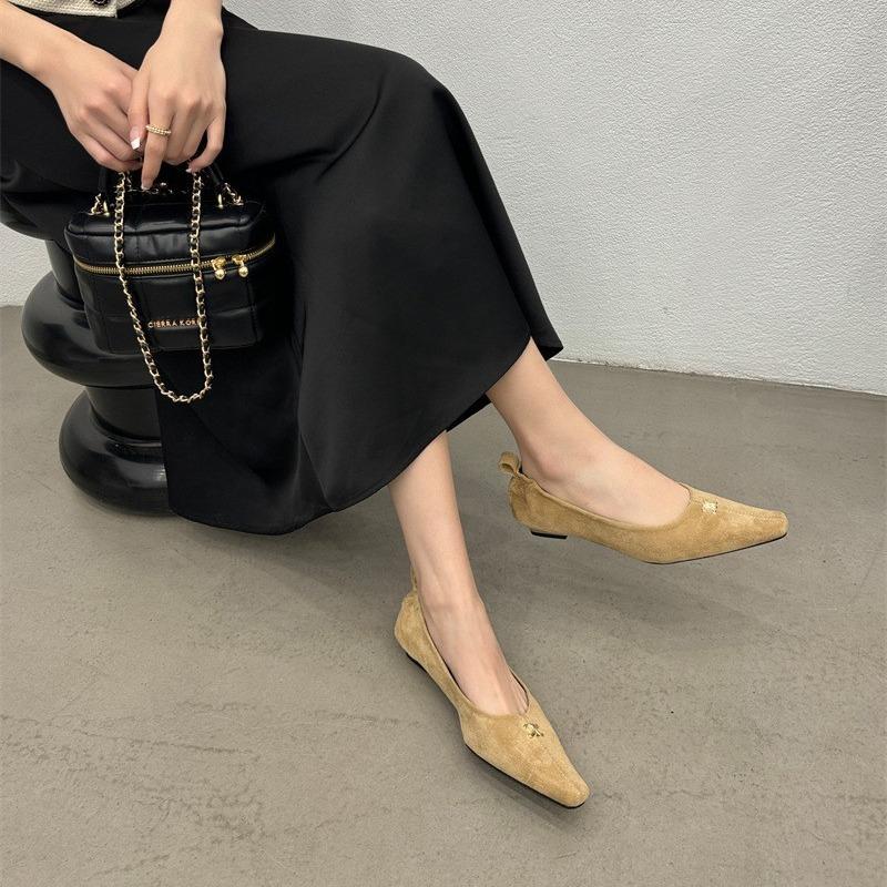 2024 Spring New Metal Buckle Suede Solid Color Versatile Pointed Flat Sole Single Shoes Light Mouth Flat Heel Soft Sole Women's Shoes