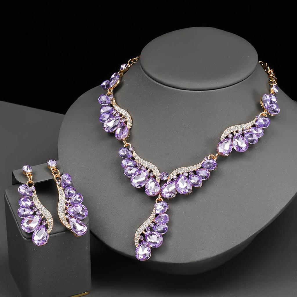 Luxury European & American Teardrop Gemstone Jewelry Set: Necklace and Earrings for Evening Banquets
