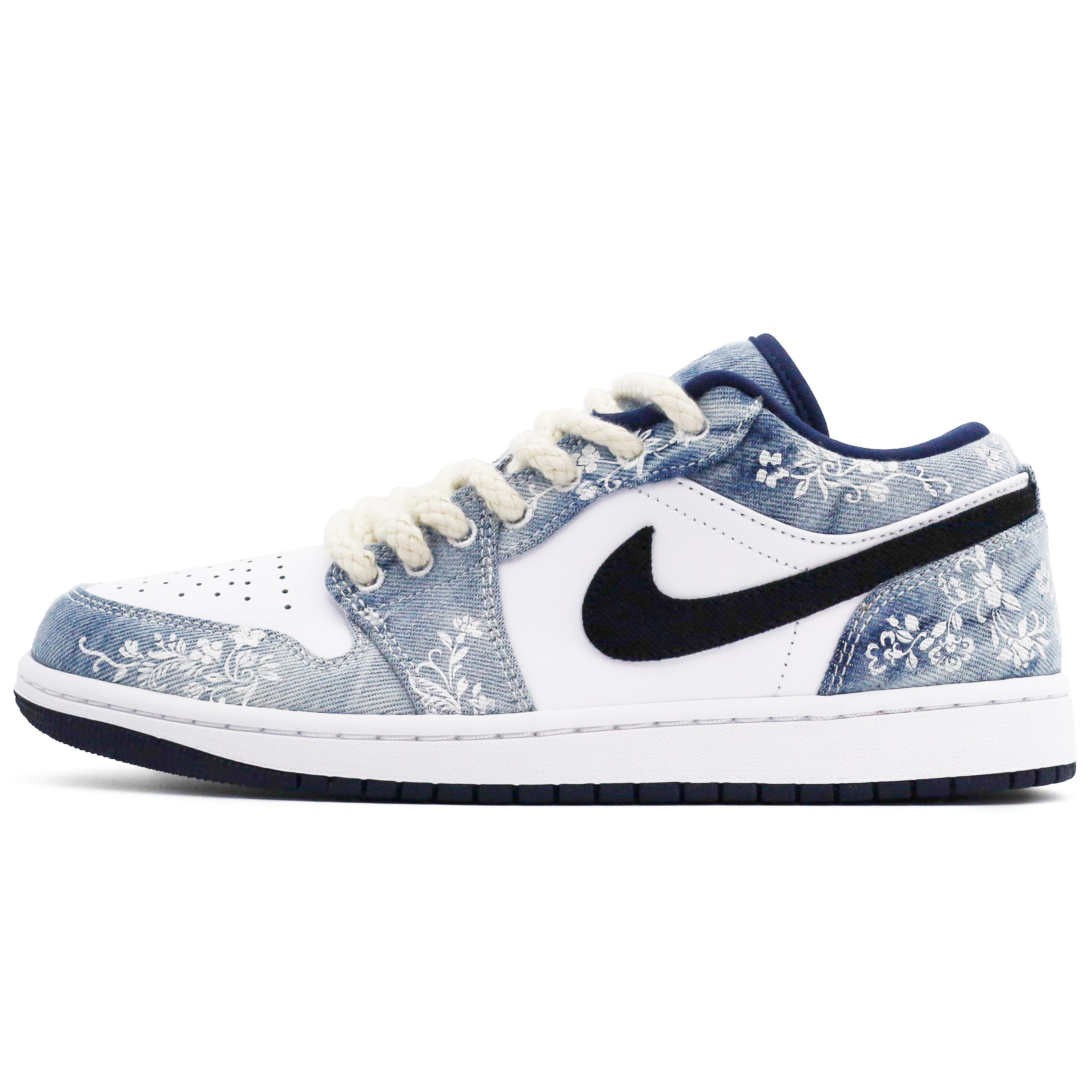 

Jordan Air Jordan 1 Low top Vintage Basketball Shoes Men s Black White Blue CZ8455-100(team-A) 40.5