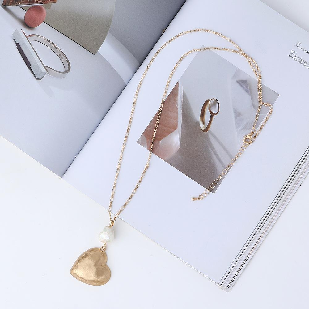 

Accessories Brushed Metal Love Pearl Vintage Simple Ladies Necklace Long Chain Sweater Chain