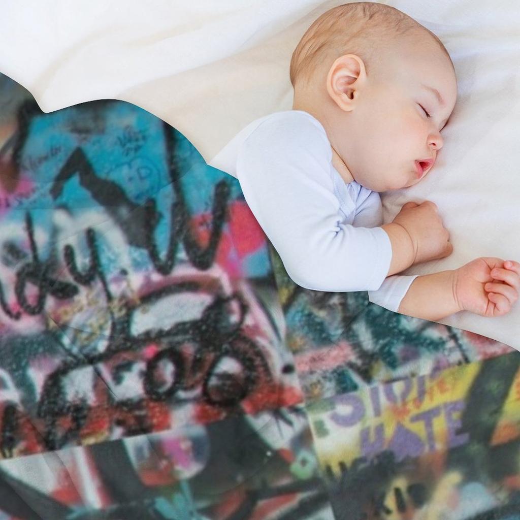 Graffiti pattern Throw Blanket Plush Flannel Vintage Camping Blankets