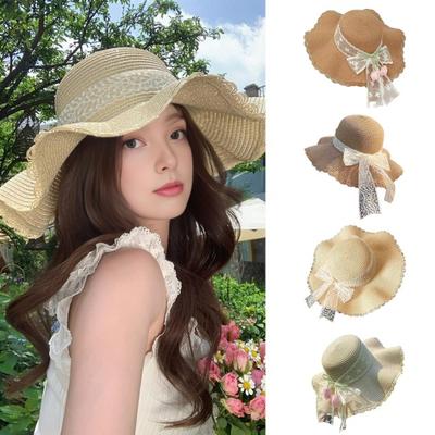 Sun Hat Large Wavy Brim Breathable Summer Straw Hat with Lace Bow Tulip Decor Foldable Portable Travel Hat