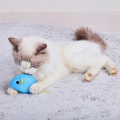 Petio Wild Mouse Cat Toy, Squeak Squeak, NOISY Panic Blue Mouse