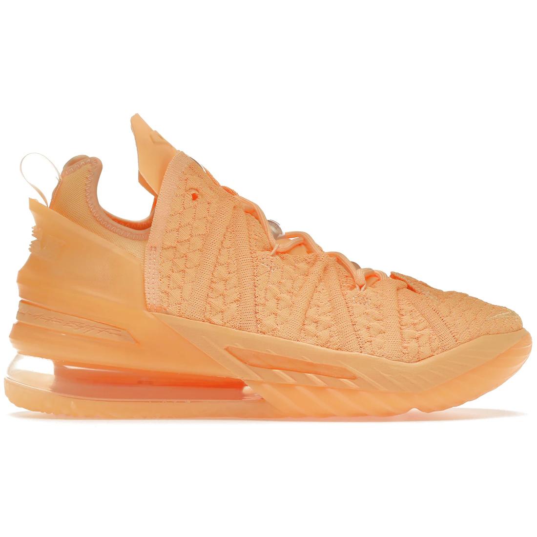 

Sneaker Nike LeBron 18 Melon Tint(DB8148-801) 42