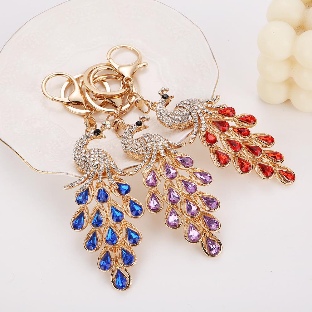 Seven-Color Peacock Tail Keychain: Creative Metal Pendant with Crystals