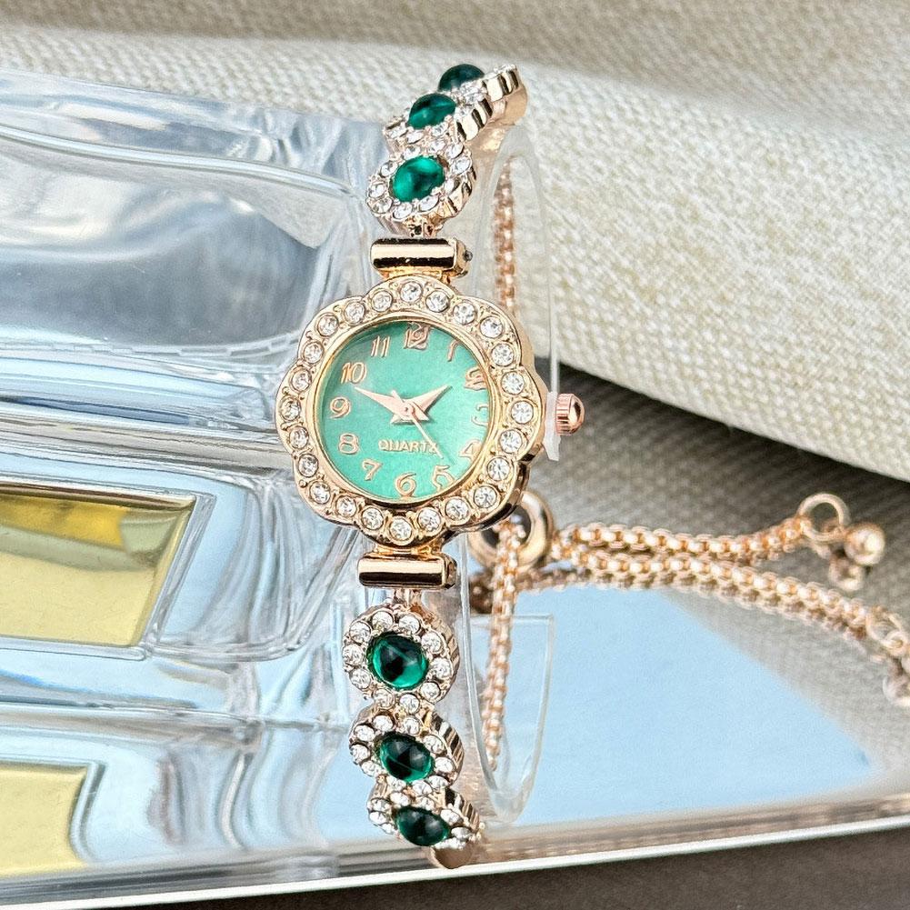 Flower Women Watch Fashion Rhinestone Flower Bracelet Ladies Quartz Wristwatch Student Pull-Out Bracelet Watch