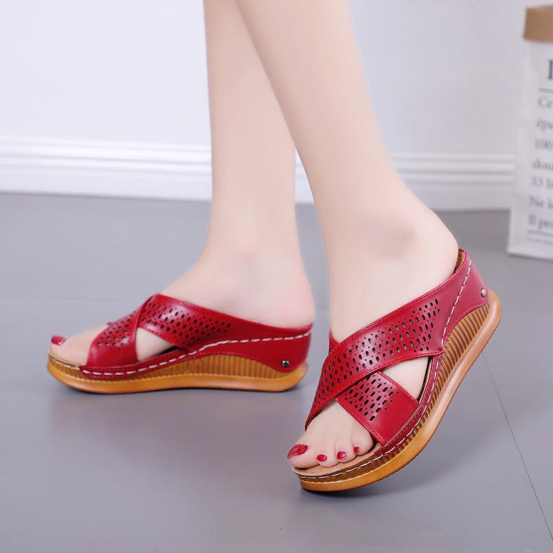 Foreign trade slippers spring and summer new thick-soled wedge heels middle-aged and elderly cool slippers women's hollowed-out large-size Roman wome