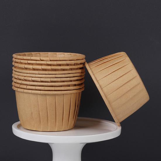 100 Stück Papier-Muffin-Förmchen Uni/Bedruckt Lebensmittelqualität Ölfest Gerollter Rand Kuchenform DIY Backzubehör Küchenbacken