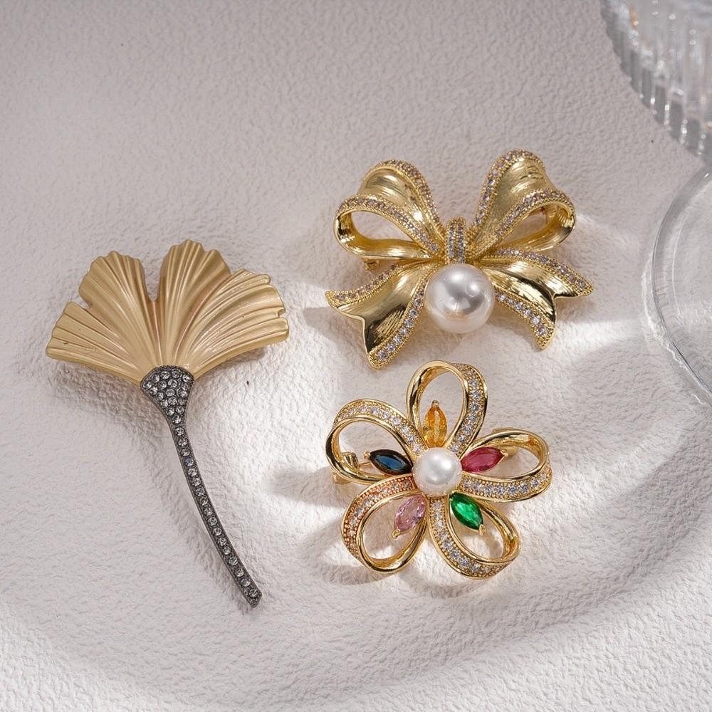 Chest Flower Long Leaf Pin Flower/Bow/Cherry/Starfish Metal Brooch  Men/Women Suit