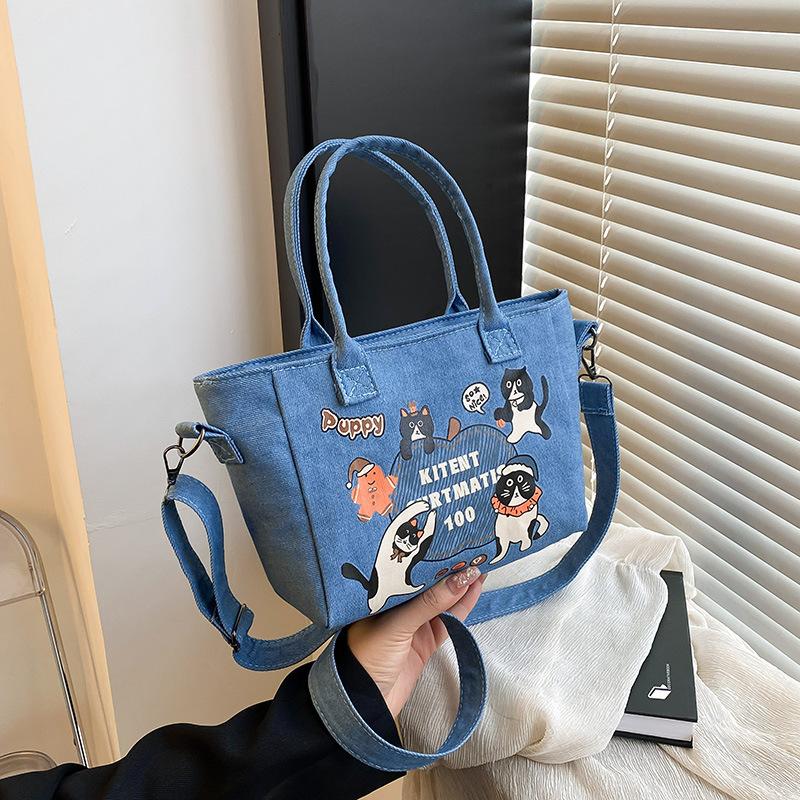 Retro Denim Tote Bag for Women Large Capacity Casual Shoulder Handbag Fashionable Daily Crossbody Bag KTB