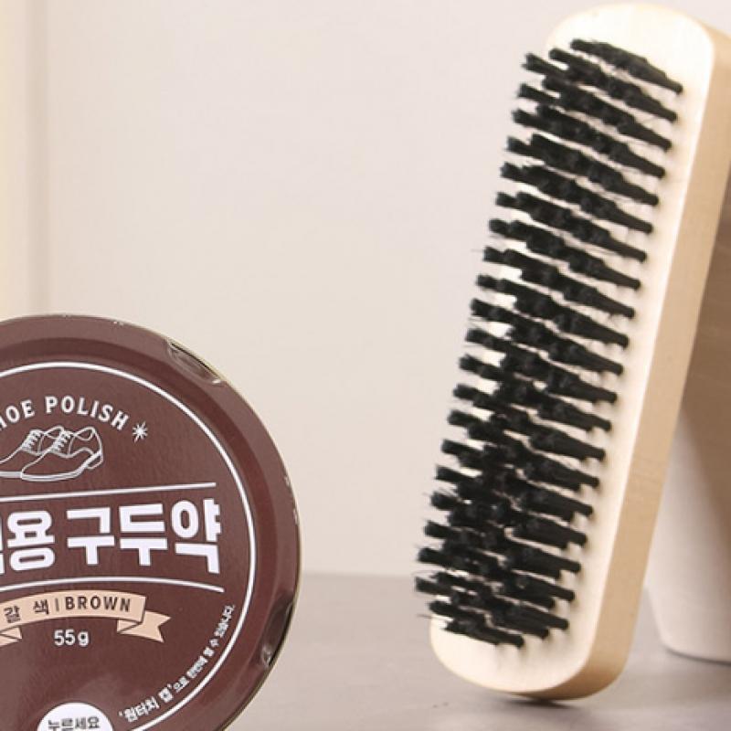 Daiso Solid Shoe Polish Brown 55 G