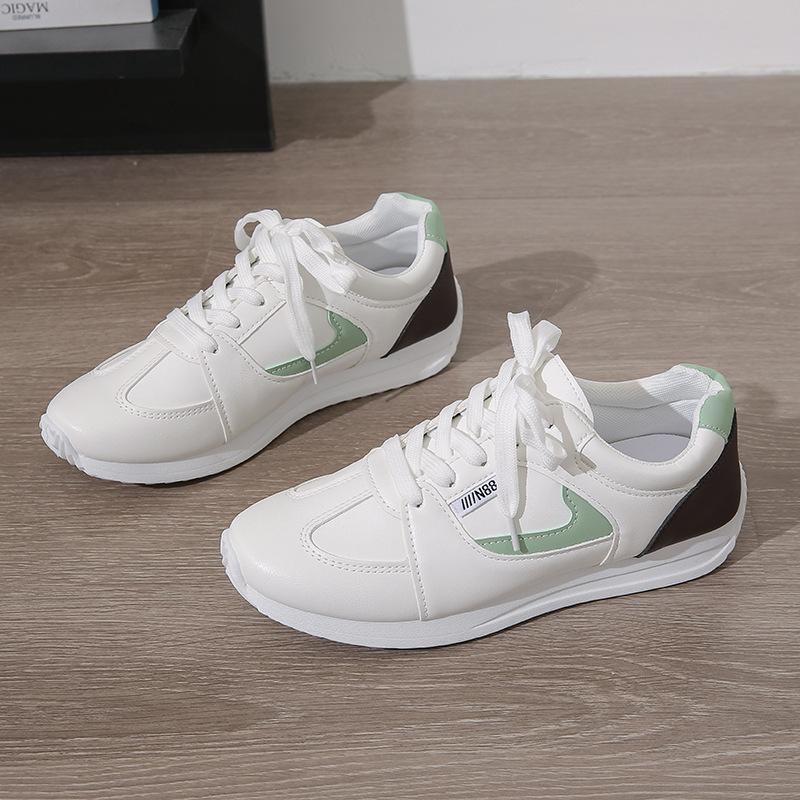 Little white shoes women's lightweight, simple and fashionable 2025 spring and autumn low-top flat-bottomed versatile women's trendy sports shoes