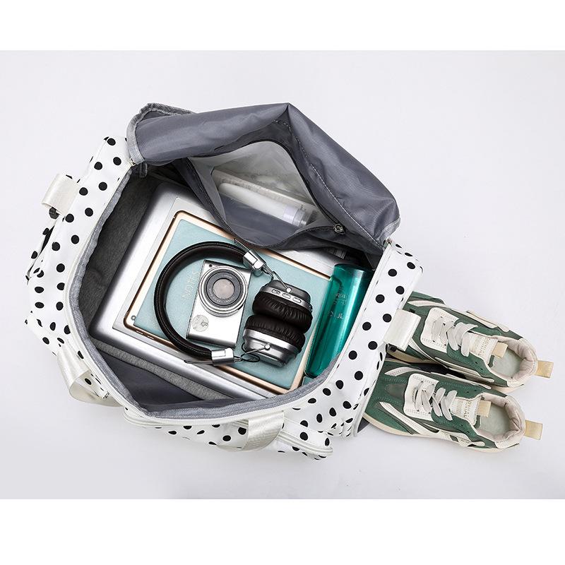 Stylish Polka Dot Travel Bag: Large Capacity, Wet/Dry Separation, Ideal for Business Trips & Fitness