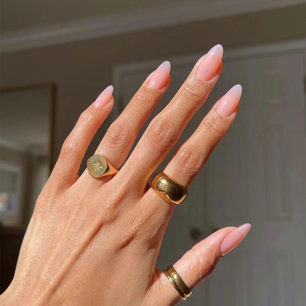 

24-Piece Sheer Pink Teardrop Press-On Nails - French Style Skin-Whitening Design W120 Sheer Pink [Glue Version]