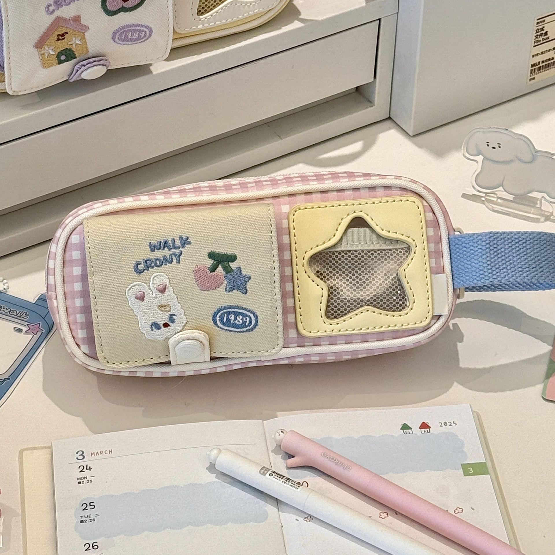 

Picnic series pencil bag, high value ins niche does not collide, student large-capacity stationery bag, storage bag, pencil bag