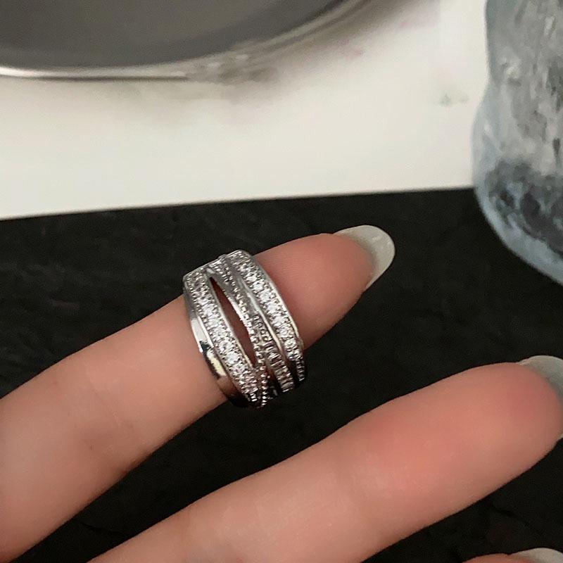 

Кольцо-бабочка с бриллиантами, кольцо на указательный палец в стиле роскоши, холодный ветер, личность, мода, украшения как у интернет-знаменитостей, с тем же темпераментом