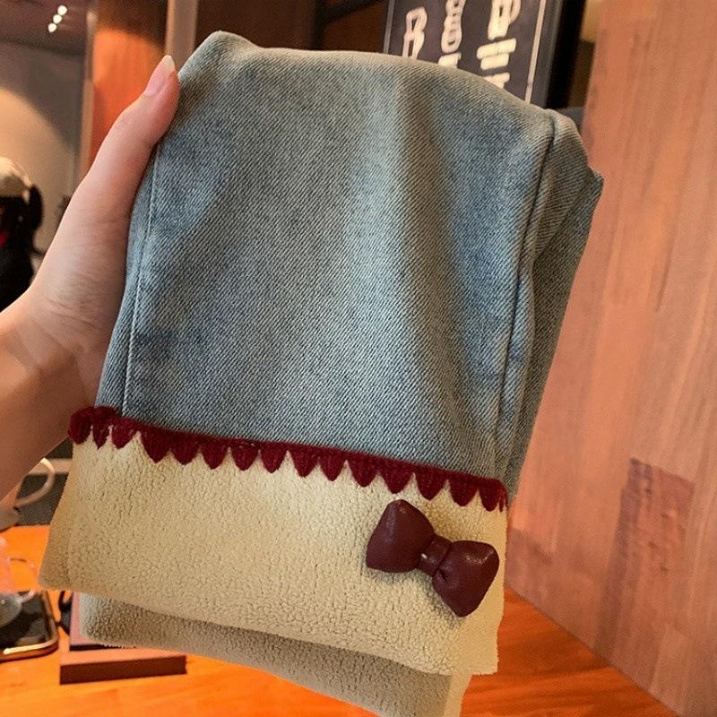 Girls' Velvet Thickened Jeans New Korean Children's Baby Girls' Fashionable Versatile Children's Pants  Autumn and Winter