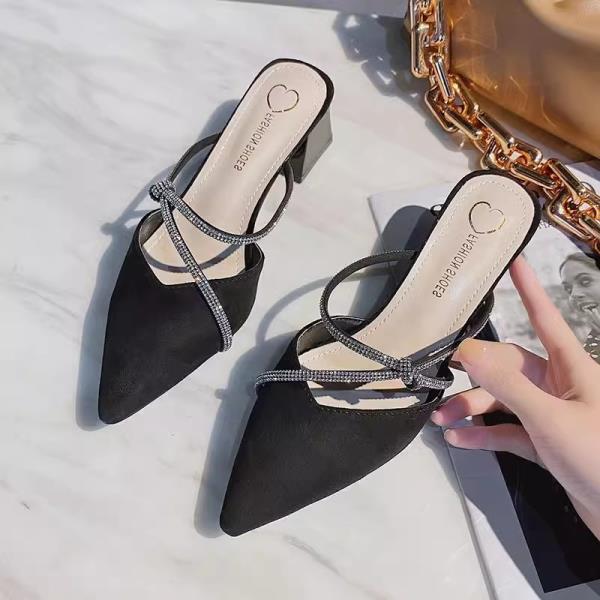 Fashion Shoes Woman 2025 Square Heel Pointed Toe Slippers Casual Pantofle Glitter Slides Heeled Mules Block Cover Luxury Summer New Jell