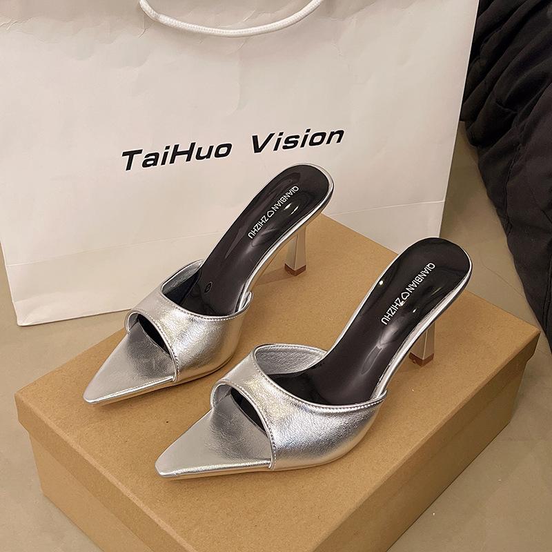 

остроносые шлепанцы с открытым носком женские летние 2025 новые сексуальные универсальные босоножки на высоком каблуке 35 серебряный