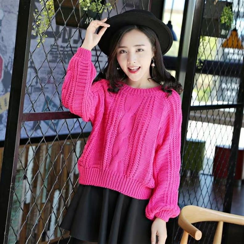 Autumn and Winter Loose Outer Wear Twist Pullover Sweater Women's Fashion Casual Lazy Short Crew Neck Knitted Sweater Versatile