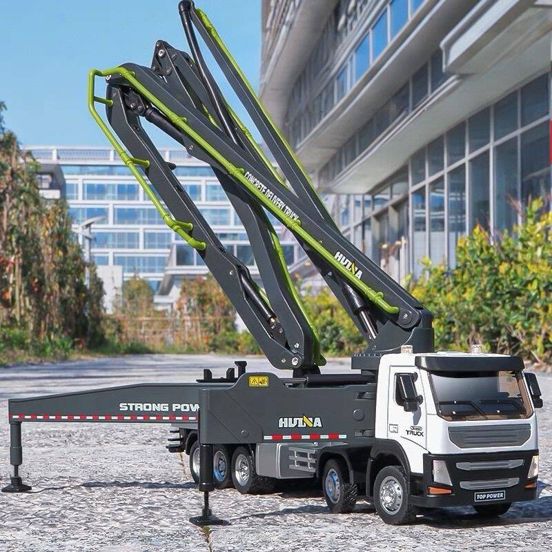 1/50 Diecast Cement Pump Truck Model Metal Concrete Conveyor Pump Truck Cement Transport Engineering Vehicle Model Kids Toy Gift