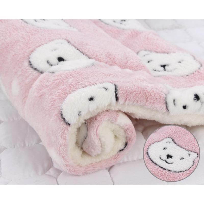 Pet Sleeping Mat Dog Bed Cat Bed Soft Hair Thickened Blanket Pad Fleece Home Washable Warm Bear Pattern Blanket Pet Supplies
