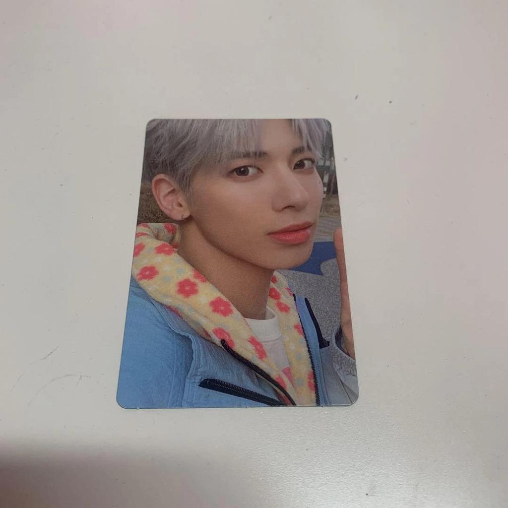 TXT 2nd Album The Chaos Chapter Freeze OFFICIAL PHOTO CARD OS PHOTOCARD