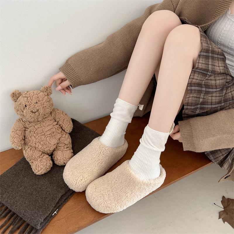 Mode beige Internet-Berühmtheit super angesagte dicksohlige flauschige Hausschuhe Damen 2025 neu Herbst- und Winterbekleidung weichsohlige Baumwollhausschuhe