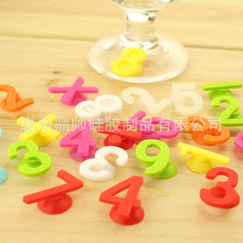 Glow-in-the-dark Silicone Wine Glass Label Suction Cups Digital Wine Label Wine Glasses Distinguish Pasted Bar Hotel Night Scene