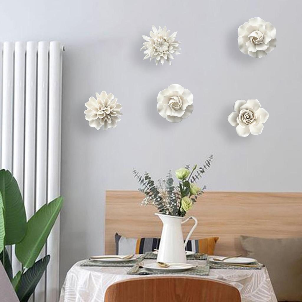 3D Ceramic Flower Wall Decor Ceramic Hanging Decor Unique Arts Sculpture White Artificial Flower for Bedroom Dining Home Hallway