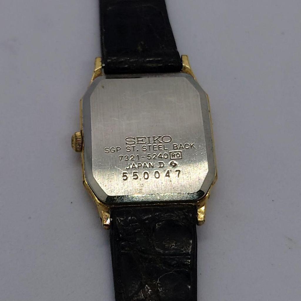 Used New battery SEIKO Octagon gold case ladies