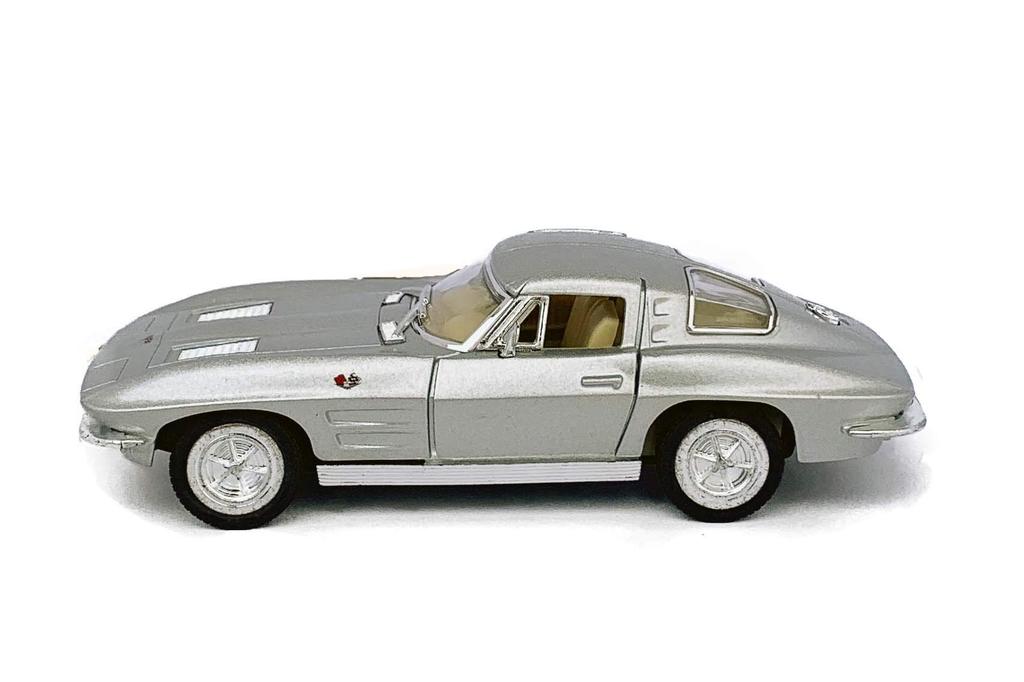 KiNSMART 1963 Corvette Stingray Pullback Miniature Car 1/36 (Silver)