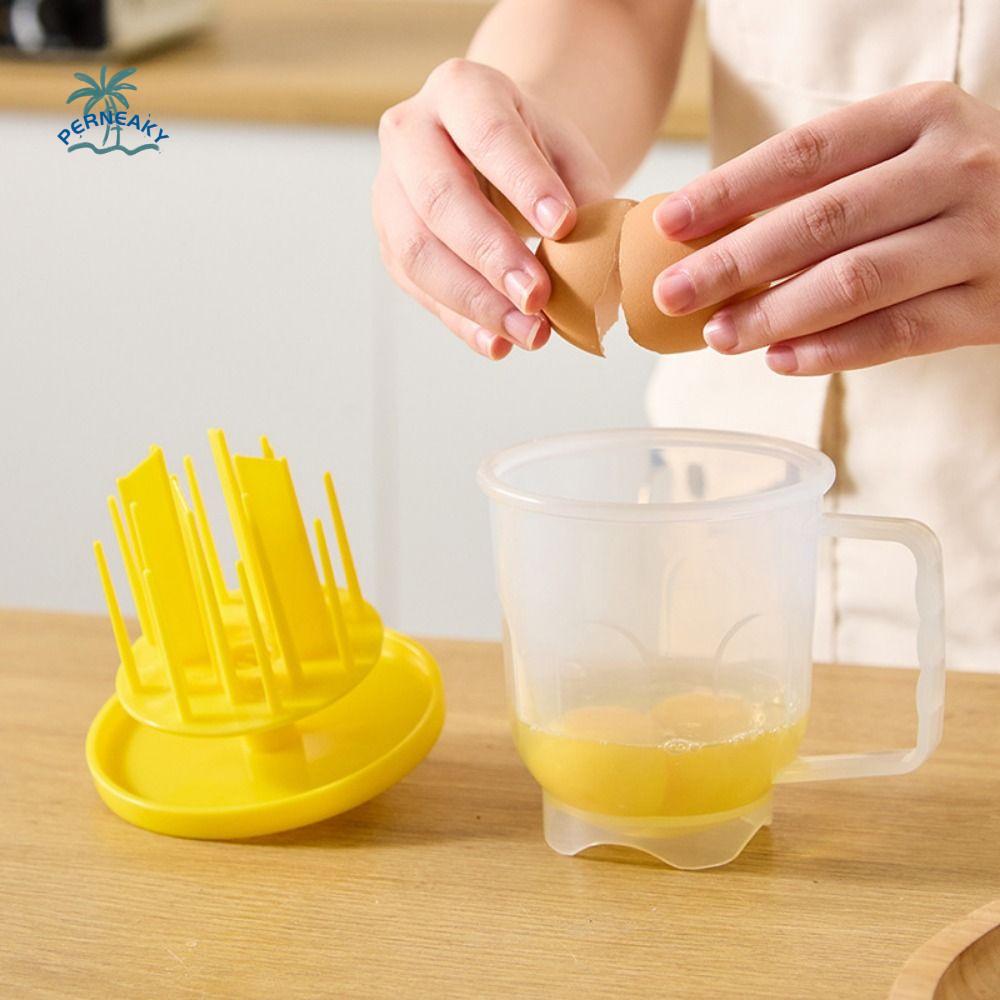 Microwave-Safe Egg Beater Measure Cup Non-Stick Quick Cooking Microwave Mixing Cup Hand-Cranked Operation Portable