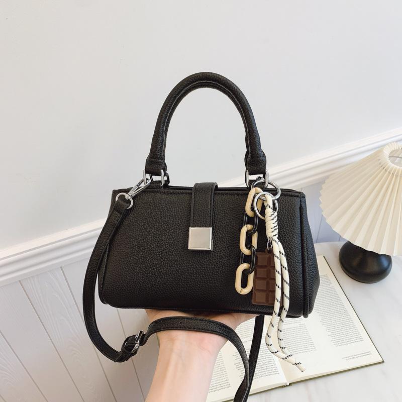 Premium Handbag Bag Women's 2025 New Popular Fashion Casual Versatile Shoulder Bag Commuter Messenger Bag