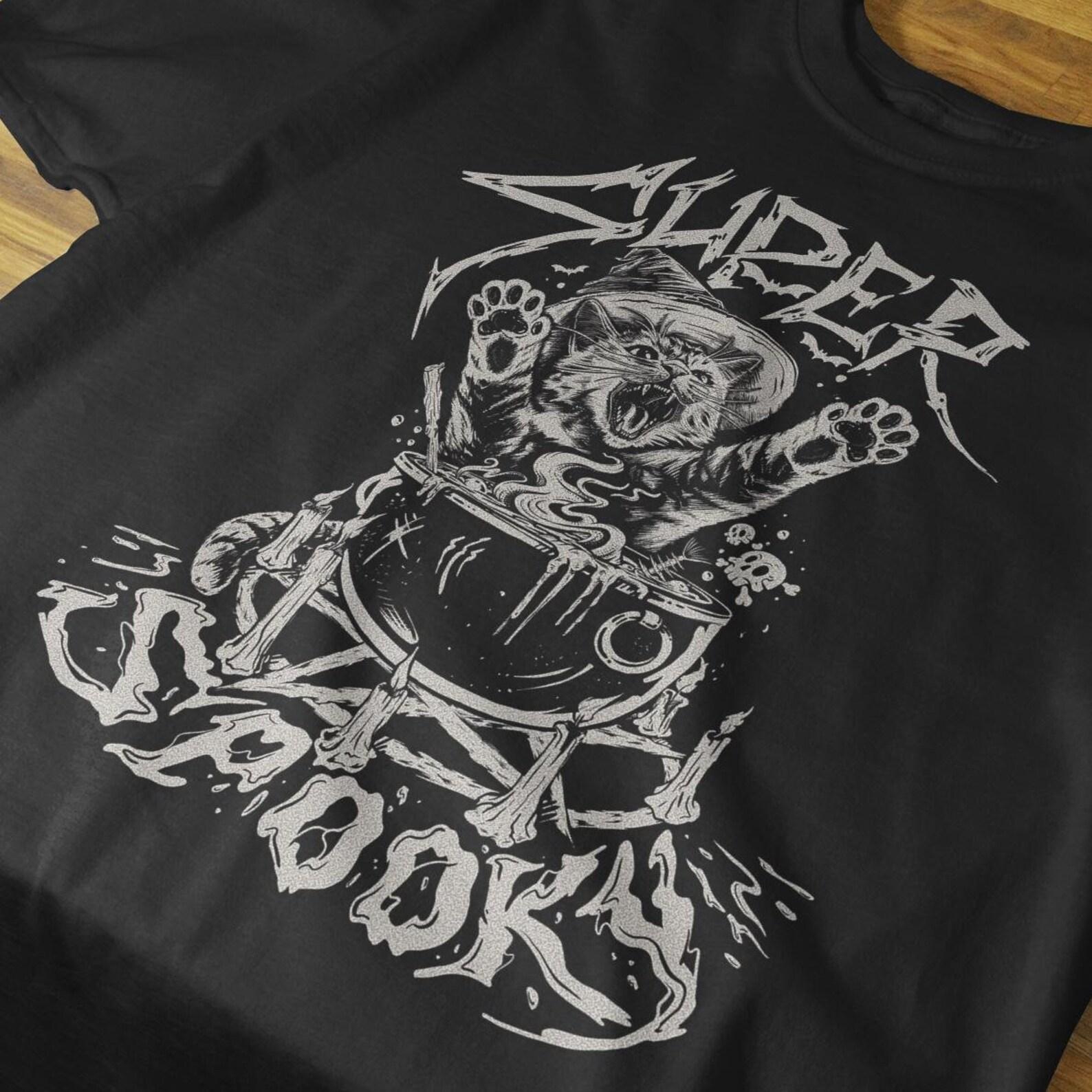 Super Spooky Halloween Cat Shirt: Witch Kitty Tee L