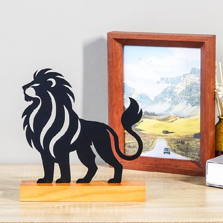 Metal Lion Statue with Wood Base Centerpieces Table Top Sign Hollow Out Iron Art Animal Sculpture Desktop Ornament Gift