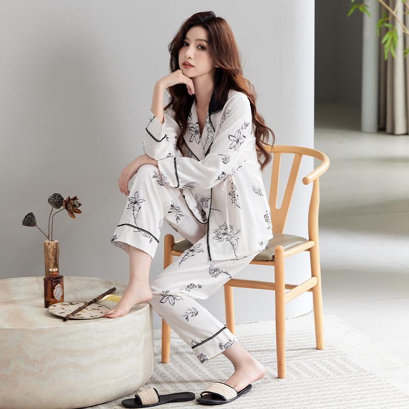 1011 Spring and Autumn New Ice Silk Pajamas Women's Thin National Style Printing Long Sleeve Advanced Simulation Silk Homewear Set