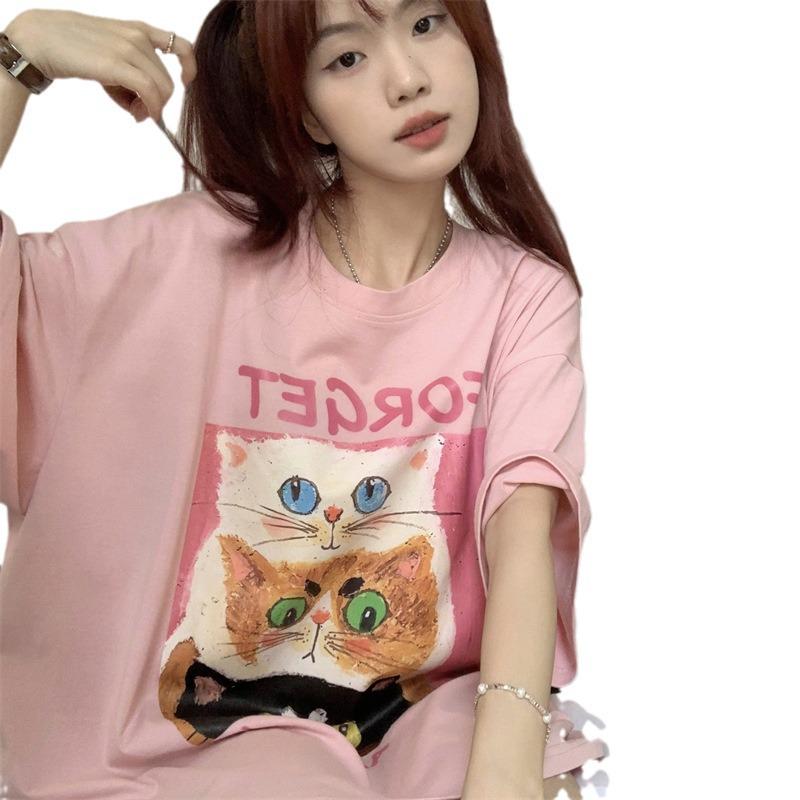 Damen T-Shirt mit rosa Katzenprint, kurzärmelig - Neues Sommerdesign, mittellang für Studentinnen, perfekt als Klassenuniform-Oberteil.