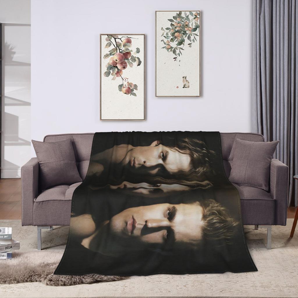 Soft Warm Blanket Decorative The Vampire Diaries Bedding Throws Flannel Bedspread For Couch Bed Pattern Sofa Bed Cover