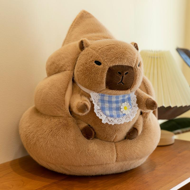 

Новый милый слюнявчик-шапочка Baba nest, кукла капибара, пародийная плюшевая игрушка капибара, подарок на день рождения девушке, женщине 40 cm (0.6 kg)