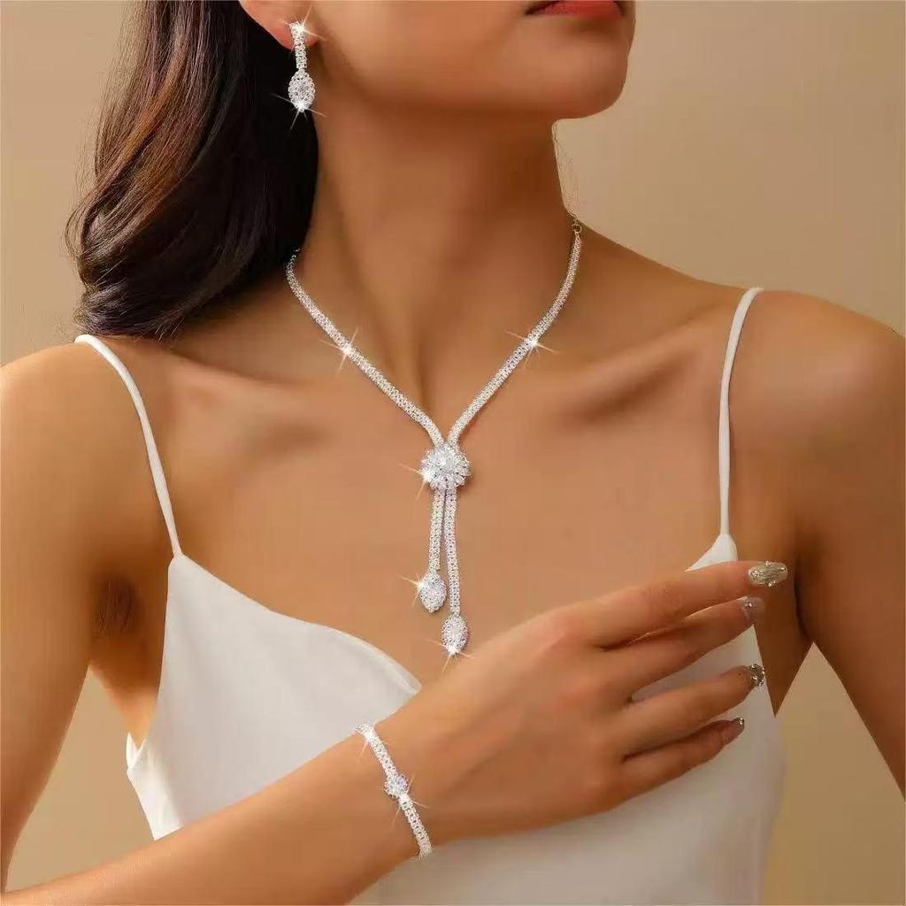 Sparkling Diamond Bridal Necklace & Earrings Set for Wedding and Evening Dress