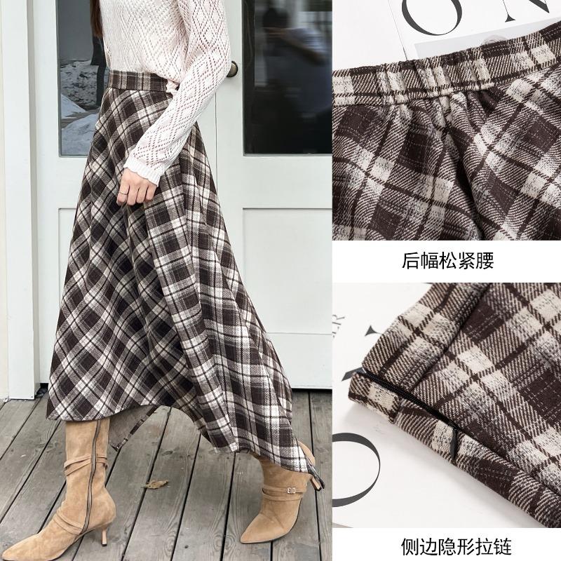 navy blue skirt women's spring and autumn new high waist drape fashion retro medium and long A-shaped irregular plaid umbrella skirt