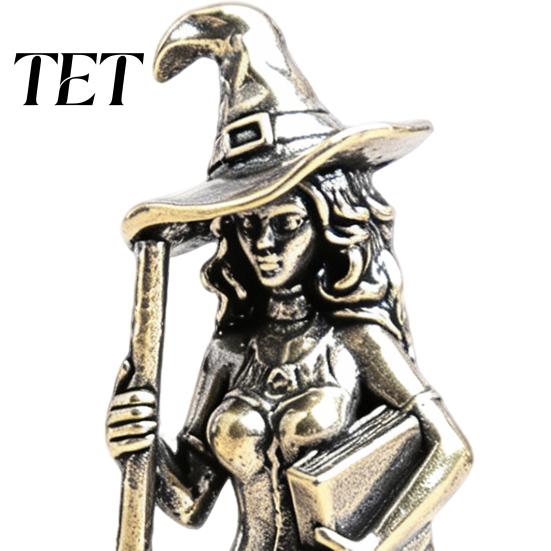 Vintage Witch Statue Brass with Cat, Metal Figurine, Collectible Fantasy Miniature Collectibles Halloween Desk Ornament for Gothic Home Office,
