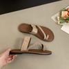 Super soft flat-bottomed linen slippers for women's outer wear summer new jacket toe sandals casual vacation beach seaside sandals