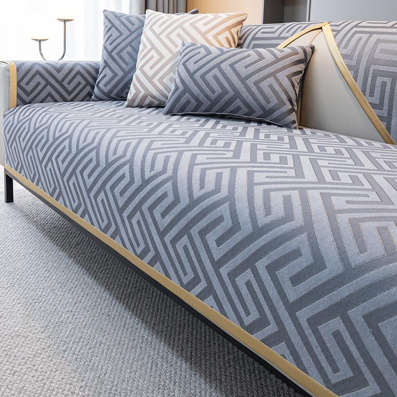 Sofa Cushion Four Seasons Universal Non-Slip Classic Style Four-Seat Straight Row Leather Sofa Cushion Backrest Cover Towel Sofa Cover