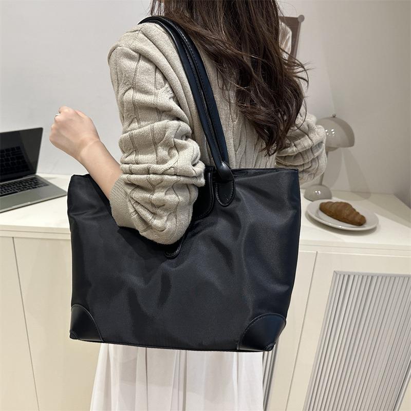 New large-capacity women's bag fashion casual nylon handbag mommy shopping bag commuter bag shoulder tote bag