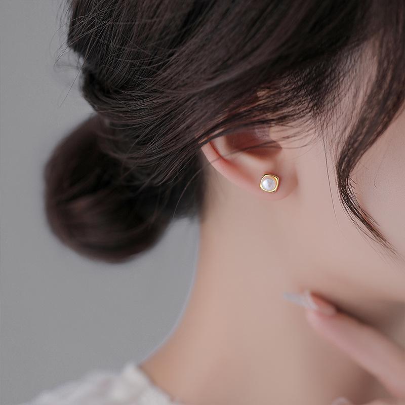 S999 Silver Needle Freshwater Pearl Stud Earrings - New 2025 Bestseller, Lightweight Luxury Summer Earrings for Women